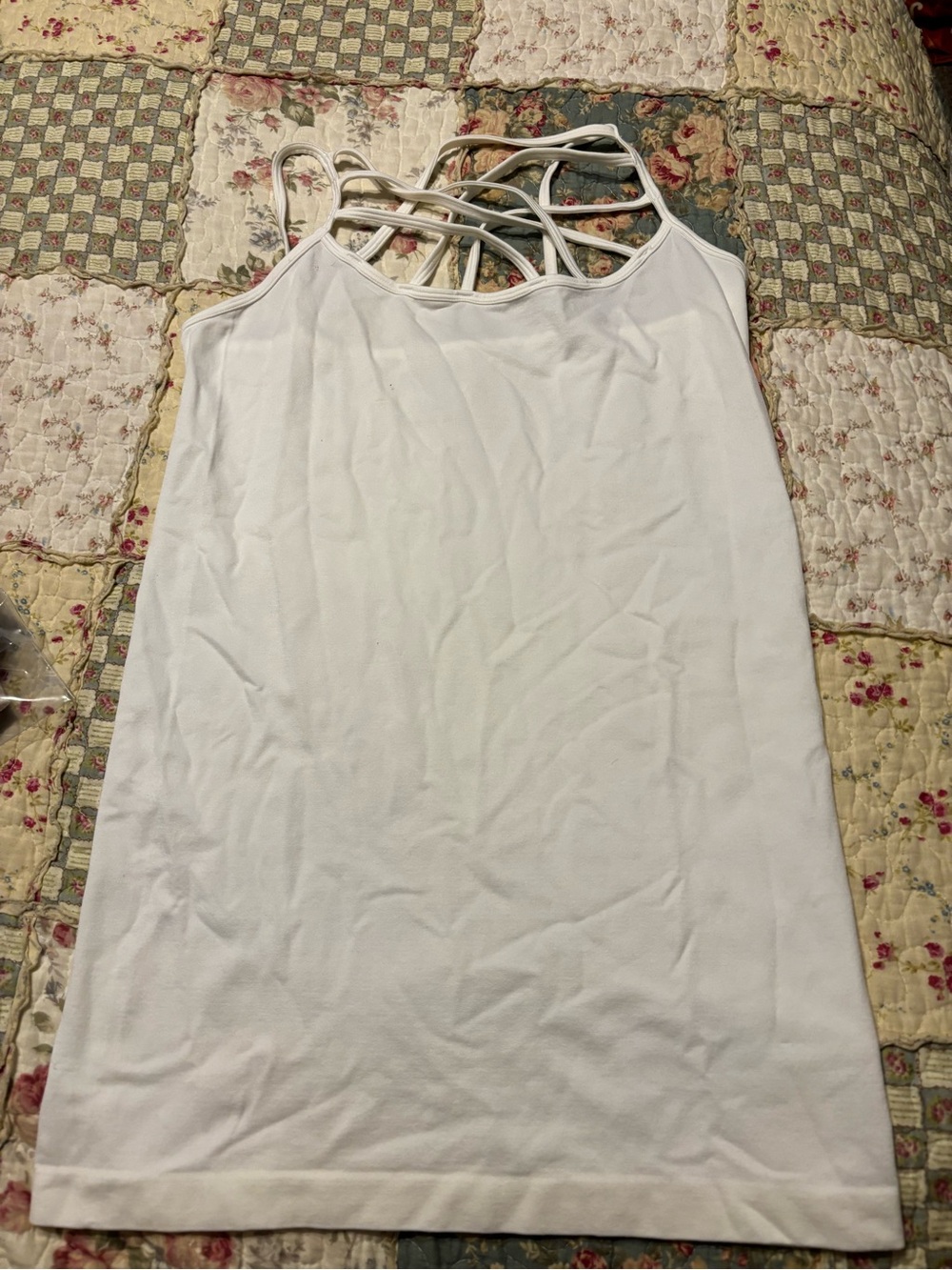 Zenana Women’s White Strappy Tank Top L/XL